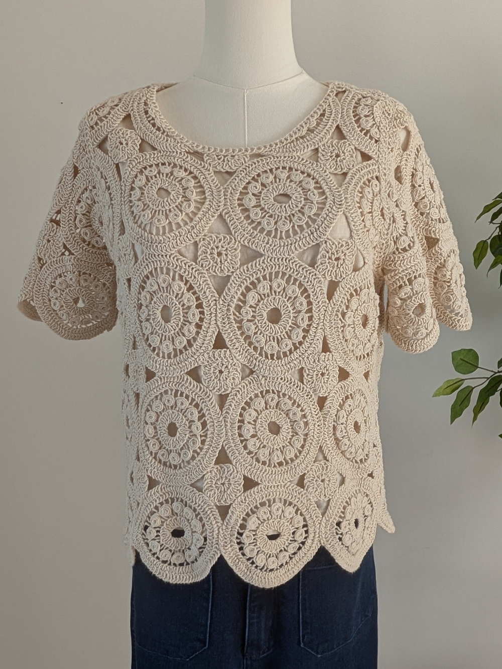 Design History Crochet Circle Lace Cotton Top - M